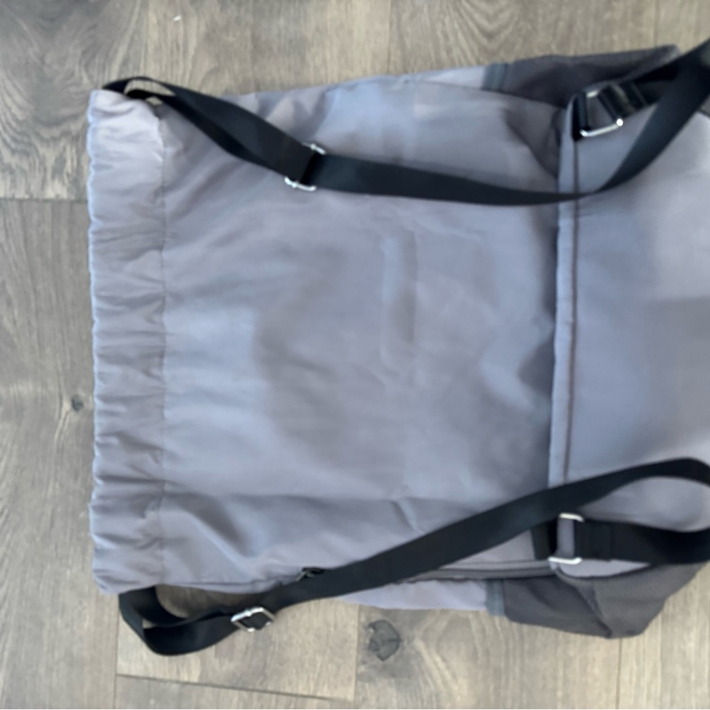 Oziral Waterproof Gray Drawstring Backpack - Picture 2 of 2